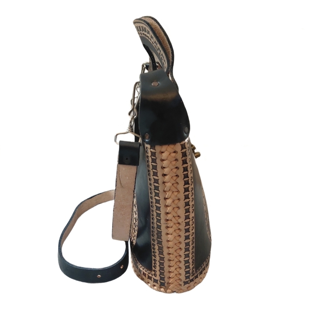 Hand Tooled Aztec Calendar Black and Tan Crossbody Hand Bag - Picture 2 of 8